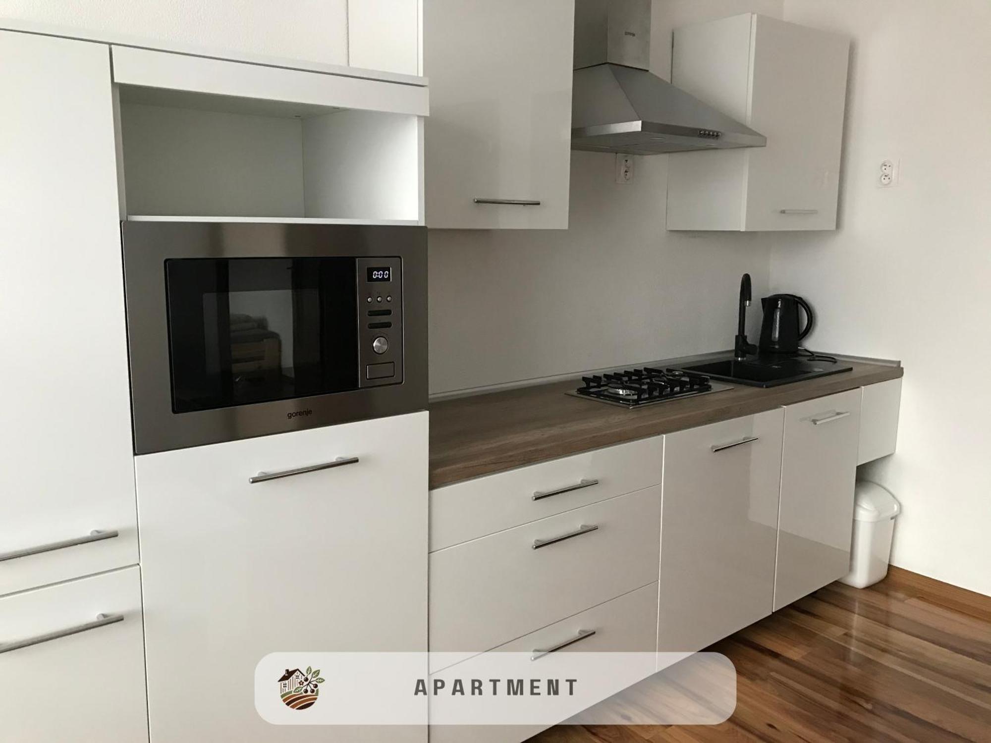 Apartmanovy Dom Visnove Екстер'єр фото