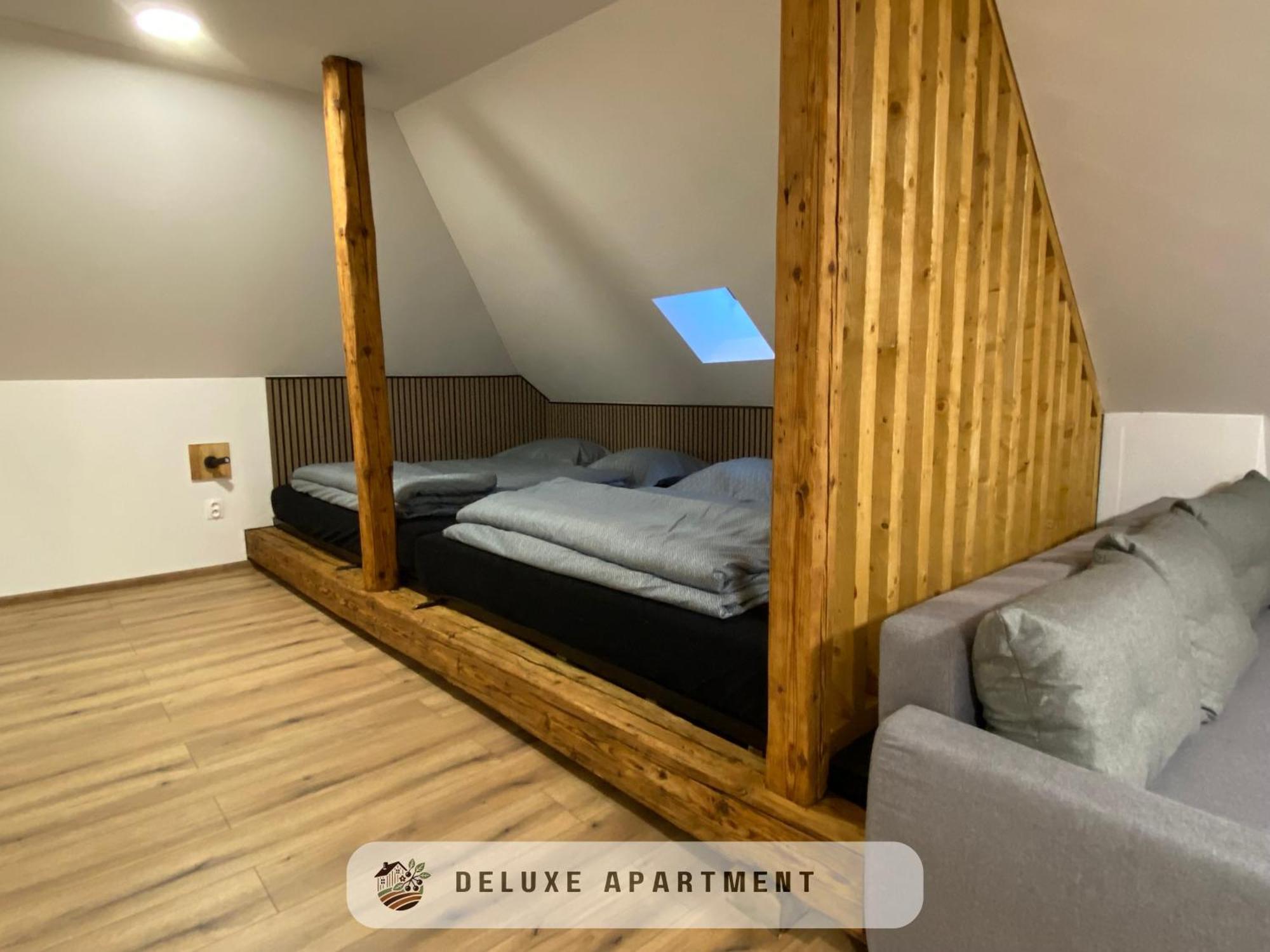 Apartmanovy Dom Visnove Екстер'єр фото
